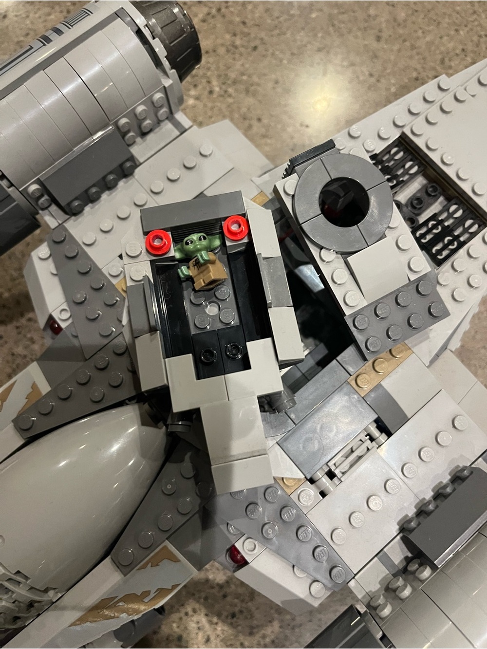 Mandalorian LEGO #75292 Retired Star Wars Razor Crest Ship - Picture 5 of 6